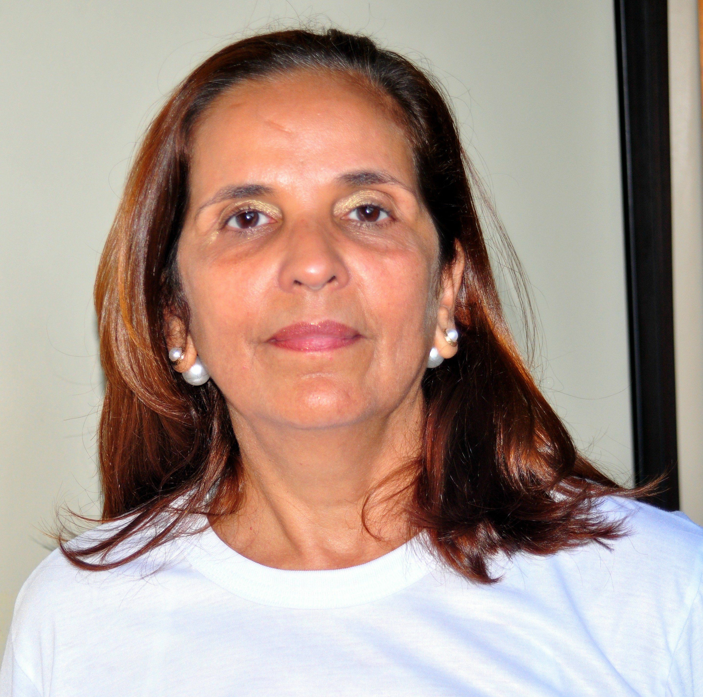 Professora Ivani de Faria