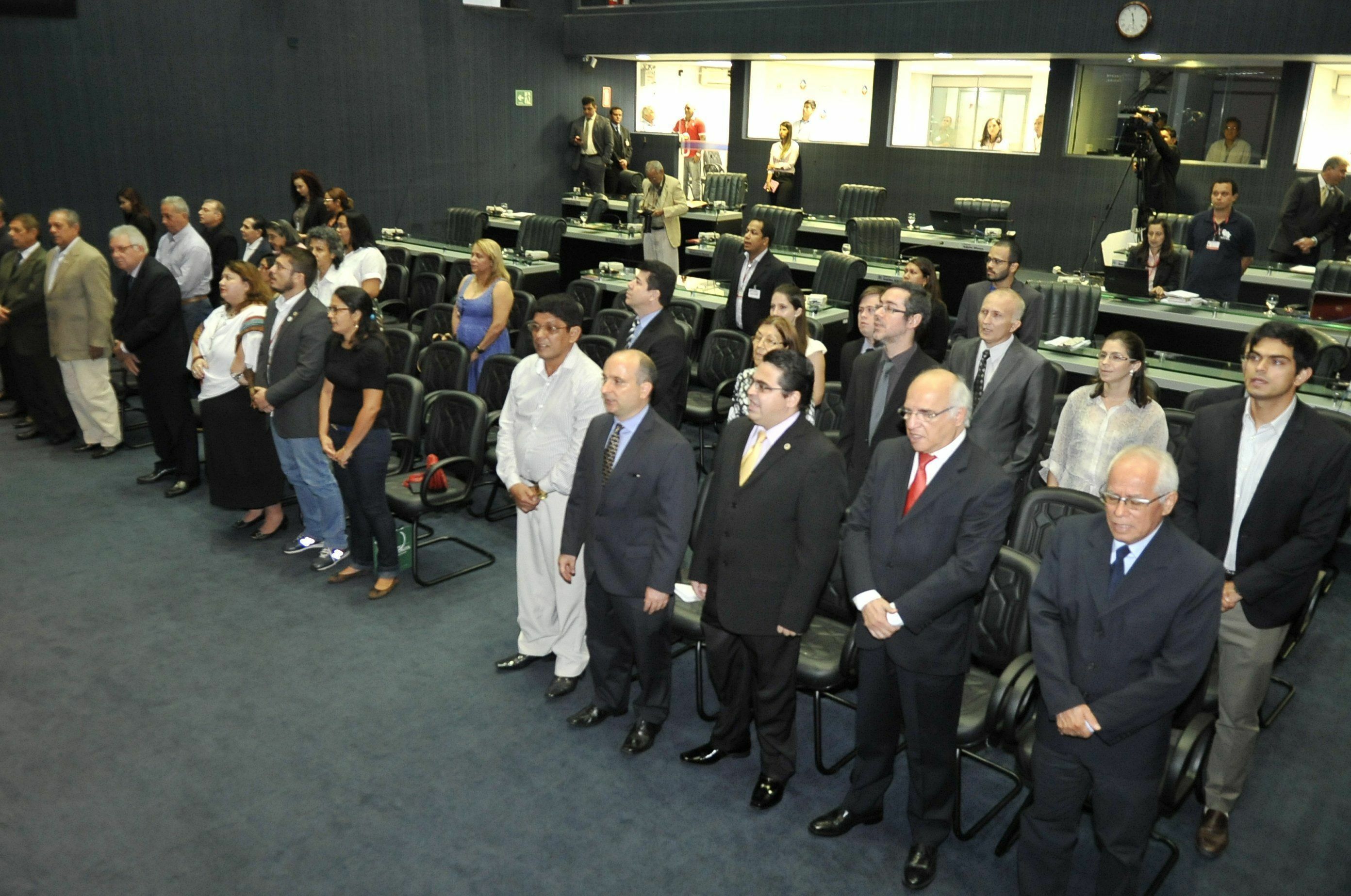 Homenageados. À direita, professores da UFAM