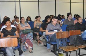 Público era composto por alunos de graduação da FT e do ICE