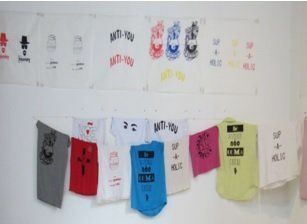 Técnica de serigrafia é usada em produção de camisas