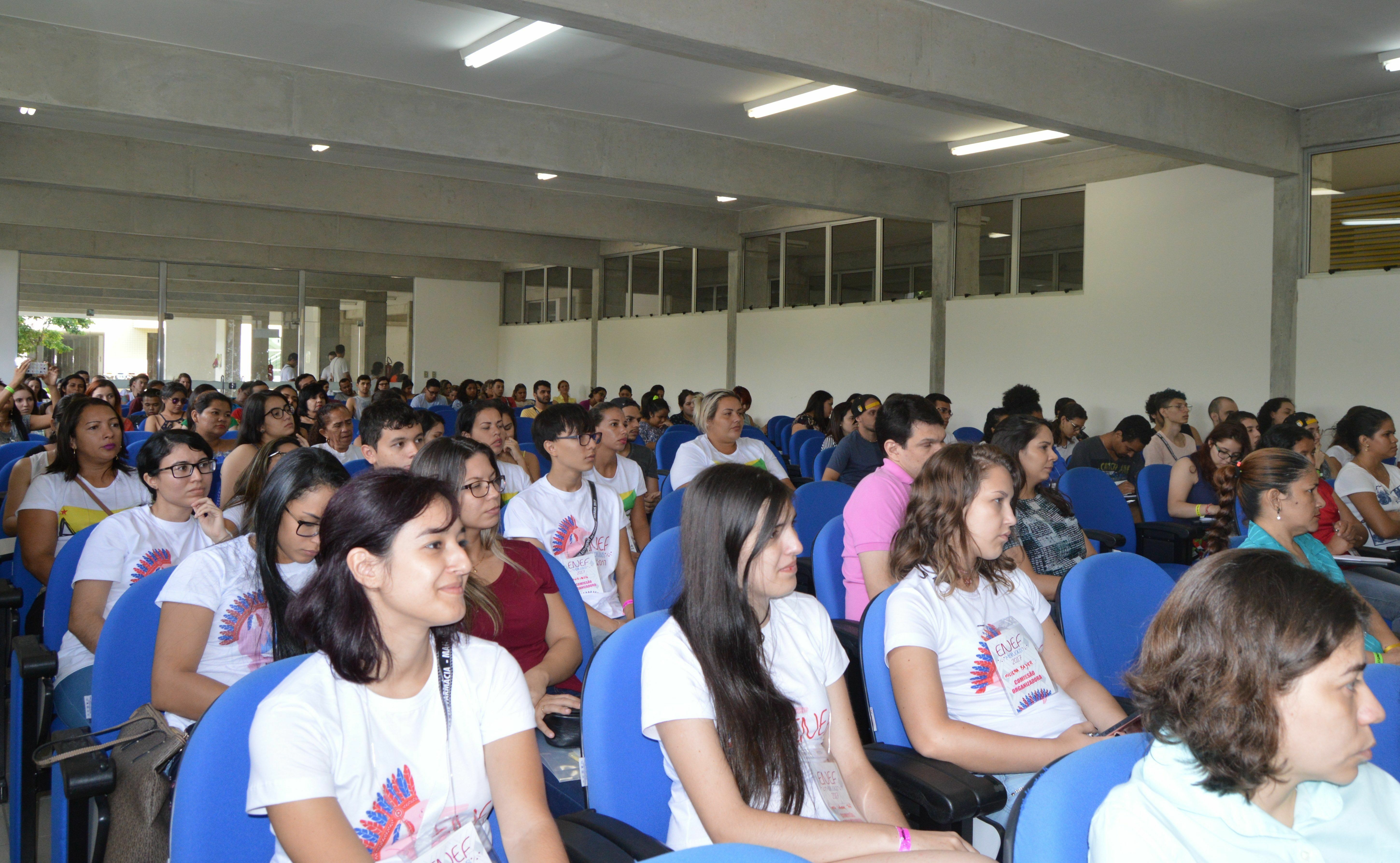 Encontro reúne estudantes de Farmácia de todo o país