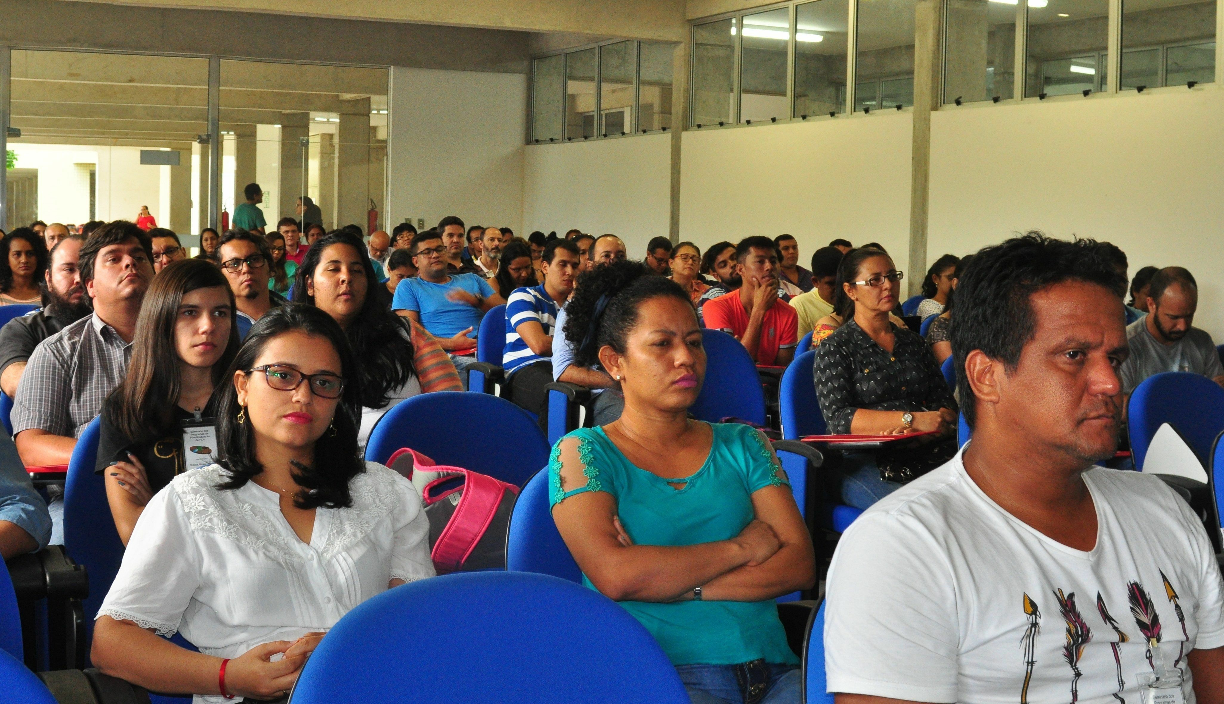 Seminário reuniu docentes e discentes dos quatro PPGs da FCA
