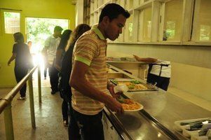 RU do setor Sul passa a funcionar no sábado