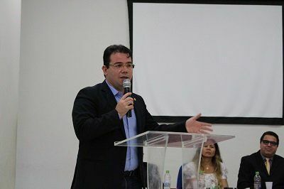 Presidente da Câmara Municipal de Manaus e egresso da FES, vereador Wilker Barreto. "São os fundamentos econômicos que aprendi aqui que me ajudam a conduzir os trabalhos na CMM e mantê-la em pleno investimento".
