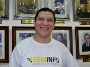Professor Raimundo Barreto, coordenador da Seminfo