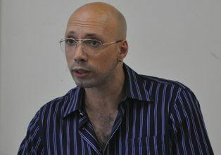 Professor Cesar Augusto Queiroz, vice-coordenador