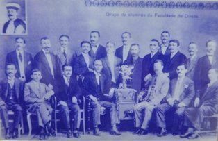 Primeira turma formada em Direito da Ufam em dezembro de 1914